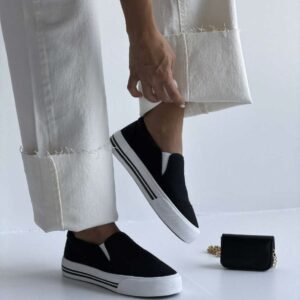 ونس SLIP ON LOEWE